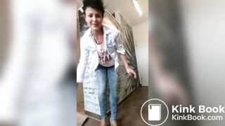 pretty girl pooping for you