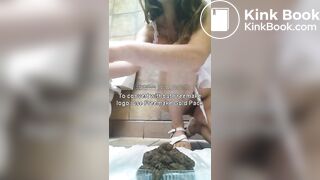 sexy milf shitting - video 2