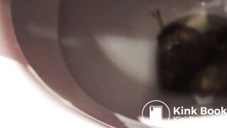 Me and sisters make poo in school toilets