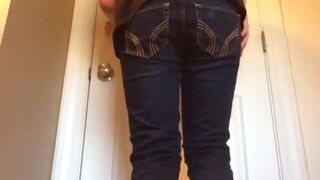 pants poop - video 12