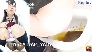 japanese scoolgirl poop 4