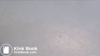 woman pooping on the floor - video 85