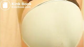 Big mess in her panties