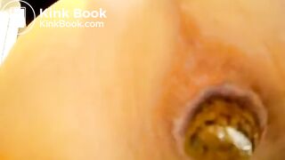 Big booty poop - video 6