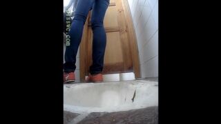 poop back shot - video 12