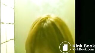 beach poop spy - video 2