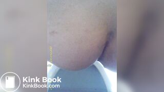 shes moaning and pooping1