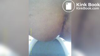 shes moaning and pooping1