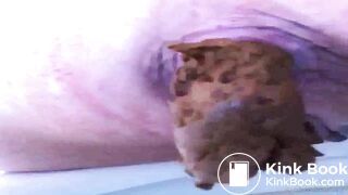 woman pooping on toilet - video 15