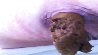 woman pooping on toilet - video 15