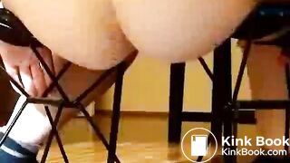 lady that loves to watch her man swallow her dumps