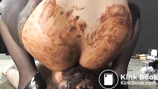 Scat on face - video 6