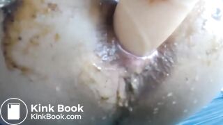 girl poop - video 27