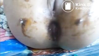 girl poop - video 27