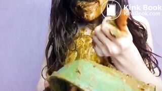 sexy naked Russian shits and pisses - video 2