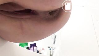 Angels Big shit in the bath