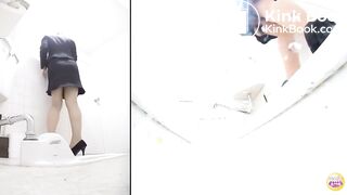 Japanese OL diarrhea - video 3