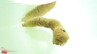 Japanese girl poop10