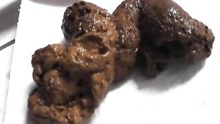 scat girl 5 - video 2