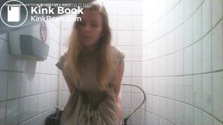 spycam pretty teen toilet pooping