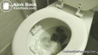 woman pooping in toilet - video 39