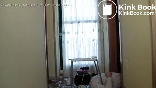 She willingly shit on his face.