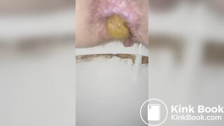 nice shit on toilet