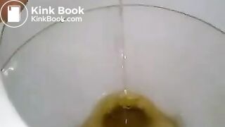 Me piss and take a smell shit