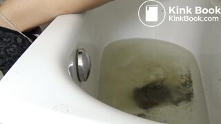 Girl Pooping In Bath