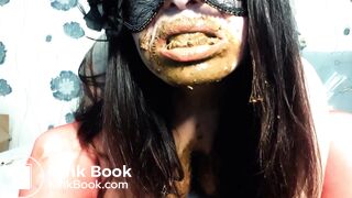 sexy girl with mask pooping - video 2