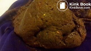 big dump in tight yoga pants