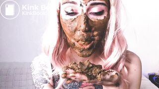 Pretty scat girl and husband shit