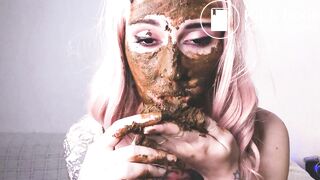 Pretty scat girl and husband shit