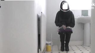 sexy girl craps and pees