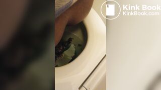 Ebony poop - video 31