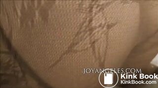 Fat ass tights pooping