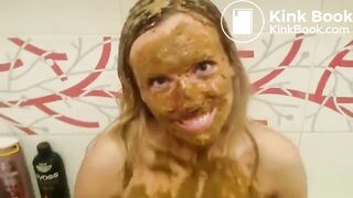 Scat Blonde eating