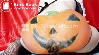 sexy Russian craps and pees - video 3