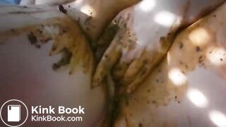 Amateur Couple having messy Scat Sex in front of a Cam