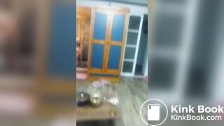 Korean girl caught on the toilet