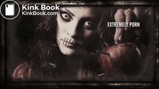 gorgeous British girl craps and masturbates