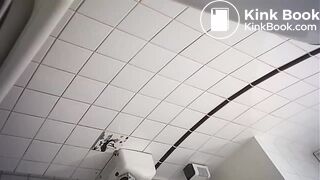 Girl in toilet - video 2