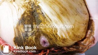 sexy Russian poops and pees - video 6