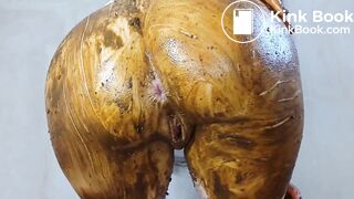 sexy Russian poops and pees - video 6