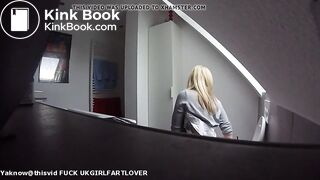 Spycam of sexy teen toilet pooping