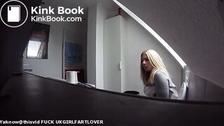 Spycam of sexy teen toilet pooping