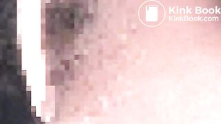 i like this shooting angle of feeding the shit