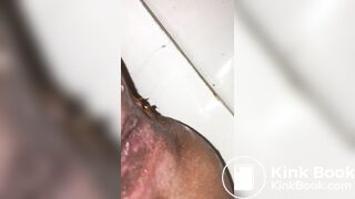 POOP MORNING GIRL TOILET (1)