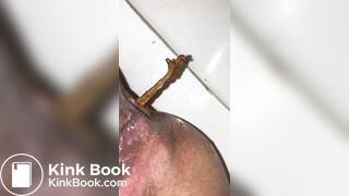 POOP MORNING GIRL TOILET (1)