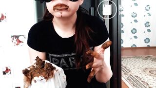 Eating shit out of white pantyhose